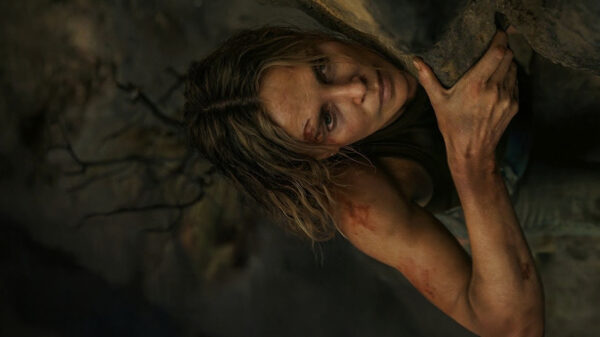 Trailer van Apex jaagt Charlize Theron door het ruige Australië