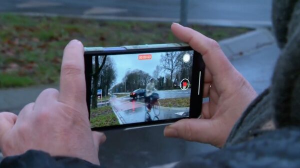 Kamer wil snoeihard optreden tegen het delen en filmen van slachtoffers