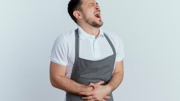 Let op: Dit is waarom je scheten soms ruiken alsof er iets gestorven is