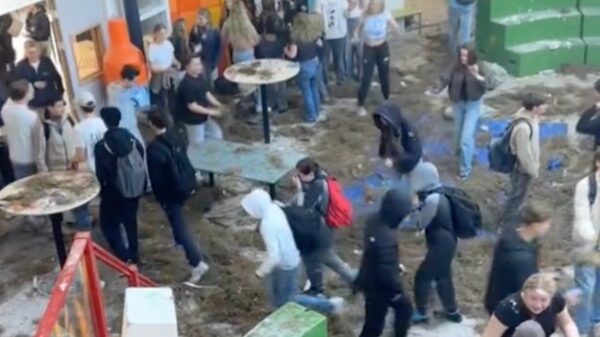 Beelden: Examenstunt Yuverta loopt beetje heel erg uit de hand