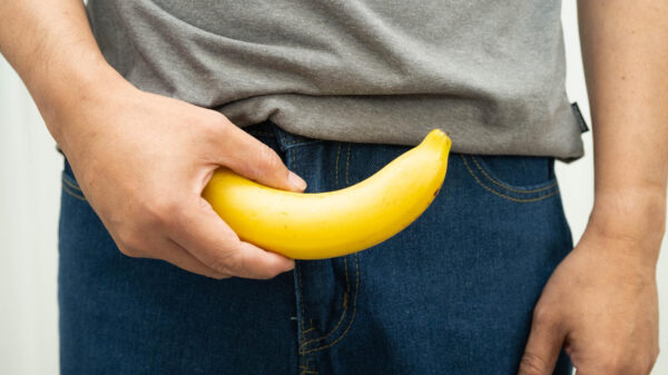 Onderzoek wijst uit: Dit zijn de verschillen tussen fappende mannen en vrouwen