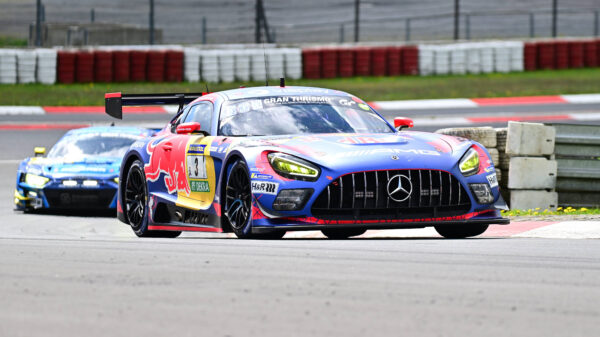 Terugkijken: GT-teambaas keek met open mond naar gevecht Max Verstappen