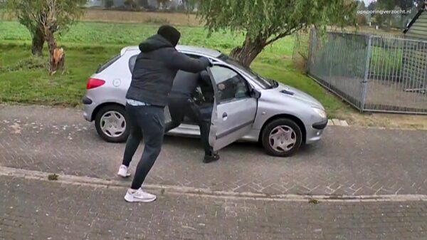 Oma, opa en hun drie kleinkinderen worden thuis in Veghel overvallen