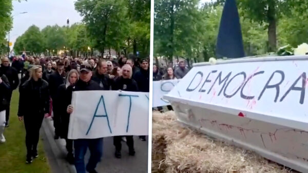 Democratie in doodskist begraven door woedende burgers in Loosdrecht
