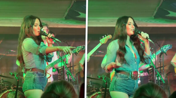 Bezoekers kijken nét iets te aandachtig naar optreden van Kacey Musgraves