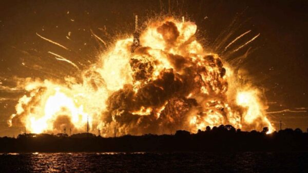 Bezos in tranen nadat miljardenraket New Glenn in Florida explodeert