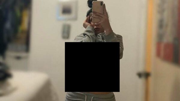 Deze dames kunnen wel een cursusje Photoshop gebruiken