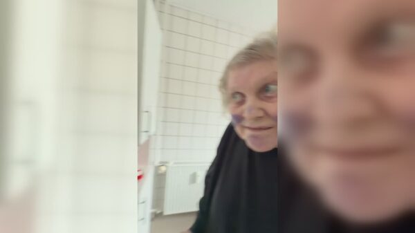Oma leeft nog een beetje in het verleden