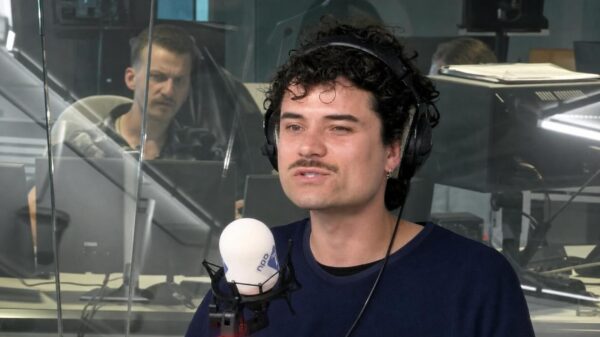 Volgens NPO Radio 1 was poging tot onthoofding voor racisten reden om te rellen