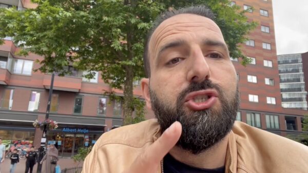 Moslimpartij Amsterdam steunt Oranje niet tijdens WK: "We zijn TEGEN Nederland!"
