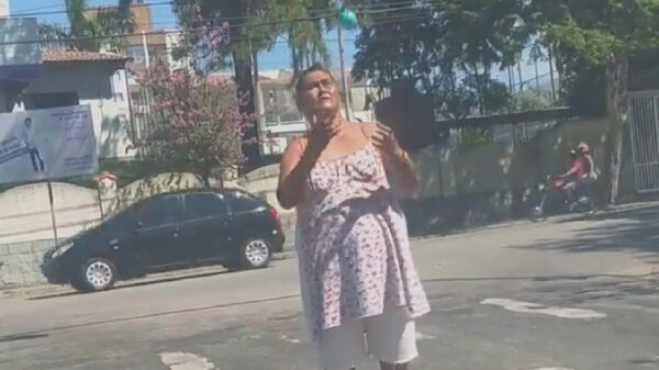 Jonglerende straatartiest kan beter nog even gaan oefenen