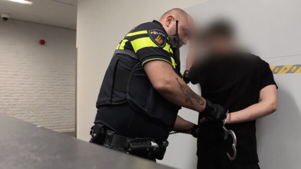 Cultuurverrijker opgepakt voor diefstal een uur nadat hij was vrijgelaten