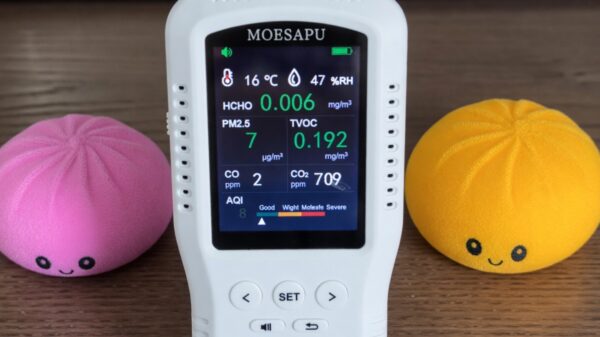 Vader test speelgoed van dochter en vindt stof die leukemie kan veroorzaken