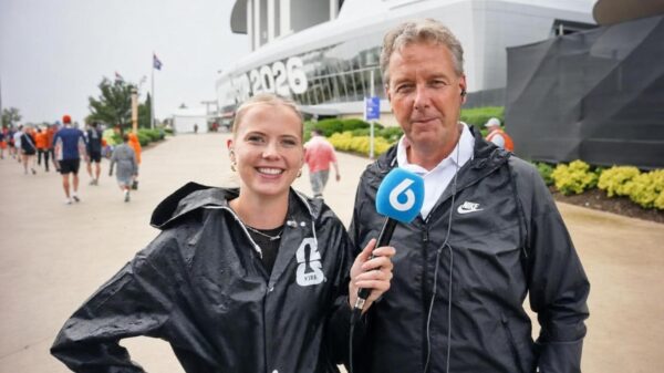 Valentijn Driessen maakt lekker fout grapje naar Noa Vahle op live-tv