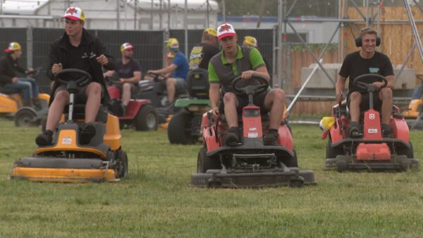 Miljoenmiljard zitmaaiers naar Zwarte Cross: gras op festivalterrein is te lang