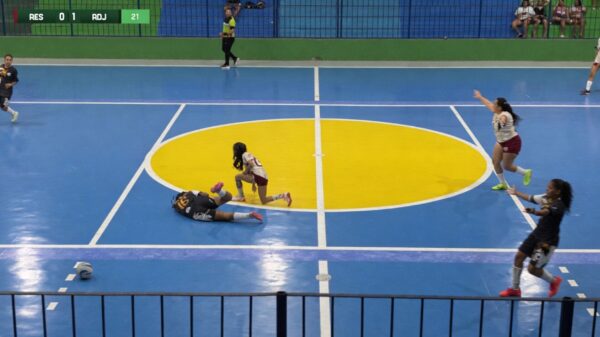 Braziliaanse voetbalster 5 jaar geschorst na kopschoppen tegenstander