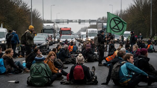 XR blijft snelwegen blokkeren ondanks dreigende strafrechtelijke vervolging