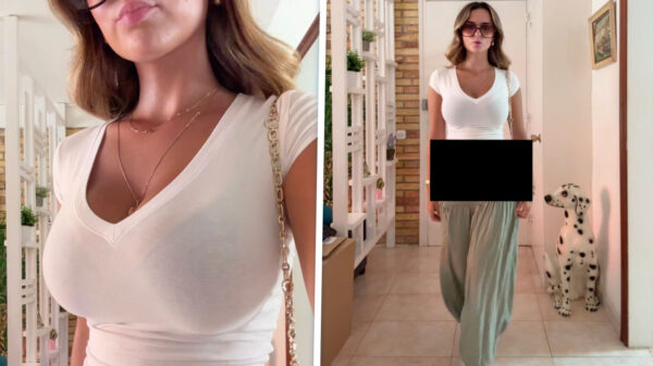 Dit model weigert de herfst te accepteren en deelt haar legendarische tan lines