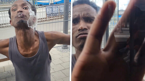 Duitse chauffeur filmt hartchirurg in spe die doordraait bij bushalte