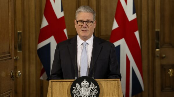 Britse premier verklapt dat massamigratie onderdeel is van 'bewust beleid'