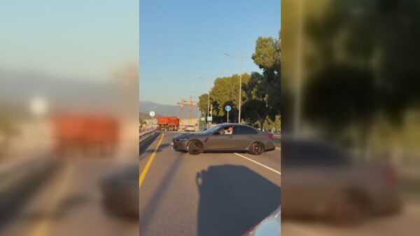 BMW denkt even de bink uit te hangen