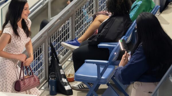 Scheidsrechter stopt partij op US Open na respectloos gedrag van influencers