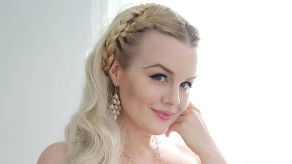 Vandaag gaan we stevig lunchen met plus size-model Lilli Luxe