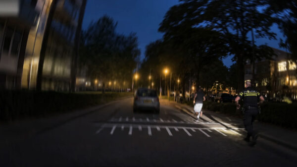 Nieuwe beelden: Dit gebeurde vlak voor aanhouding Alfredo Goeloe in Rotterdam