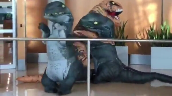 Even je vader in stijl van het vliegveld halen