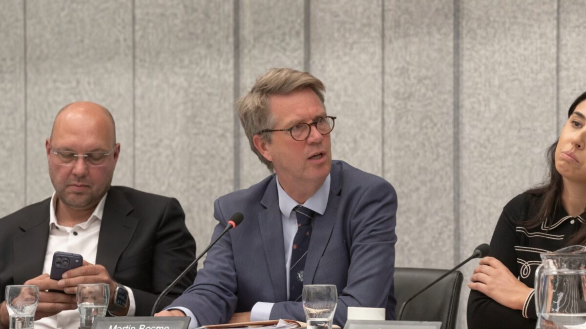 Martin Bosma haalt uit naar D66 en de NPO in fel debat over Ongehoord Nederland