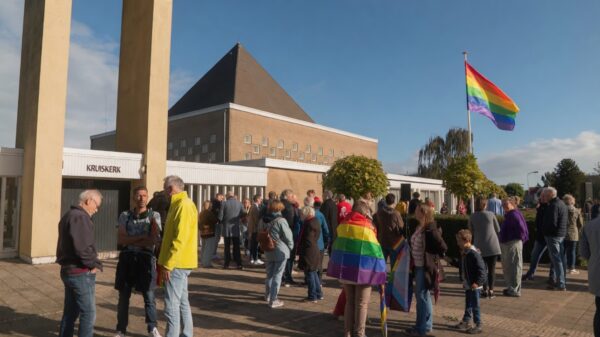 Regenboogvlaggen weg in Oldebroek, ook vlaggenmast omvergetrokken