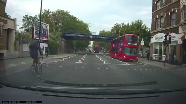 Fatbike vs bus