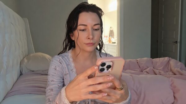 Alinity laat helemaal per ongeluk iets meer dan alleen een fotootje zien