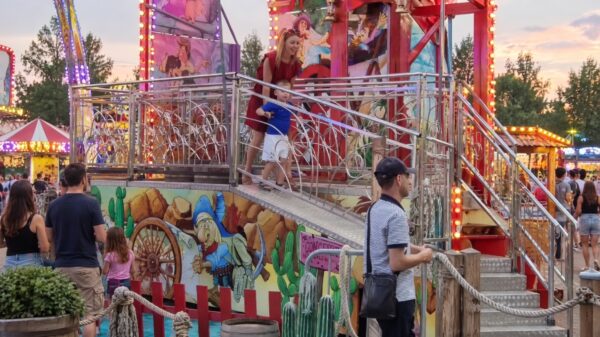 Dit is ongetwijfeld de laatste keer dat mama meegaat naar de kermis