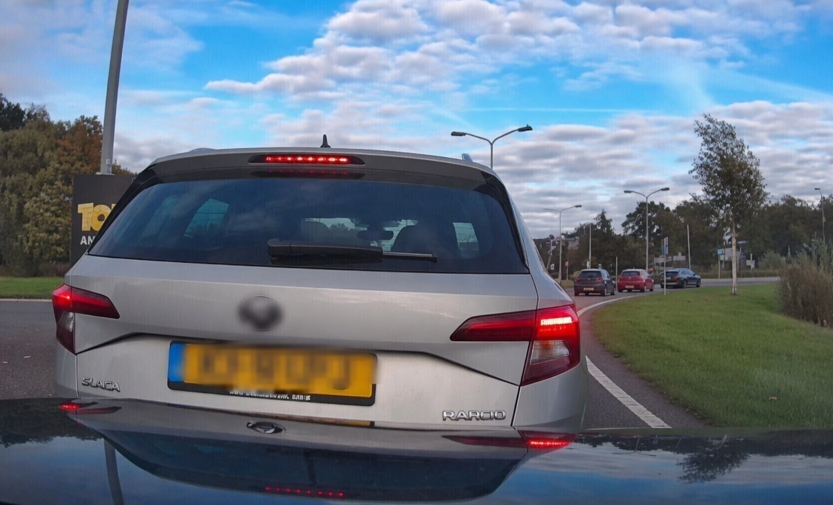 Na ordinaire brake check van Skoda-tokkie kan 'ie meteen door naar de garage
