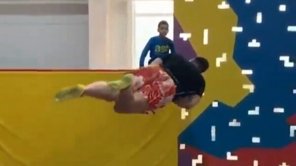 Ineens een trampolinespringer op je hoofd is altijd vervelend