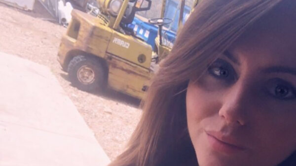 Deze carrièretijgers vervelen zich allemaal te pletter op hun te saaie kantoorbaan