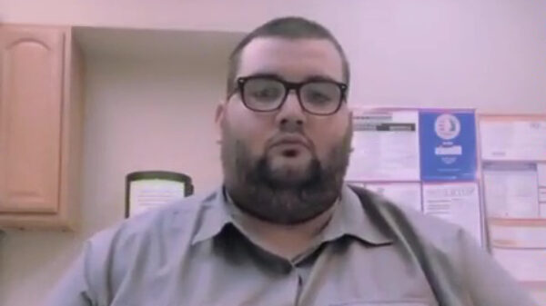 Is dit de nieuwe versie van de Harlem Shake?