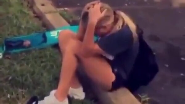 Hier, een hockeystick op je kop