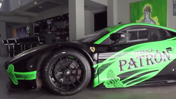 Even een rondleiding door het 50 miljoen dollar kostend huisje van de CEO van Patrón Tequila