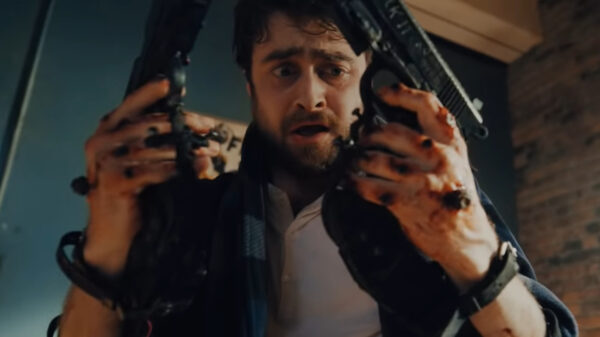 Daniel Radcliffe moet moorden om te overleven in Guns Akimbo