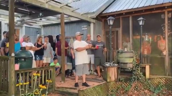 De volgende keer het confettikanon misschien beter omdraaien?