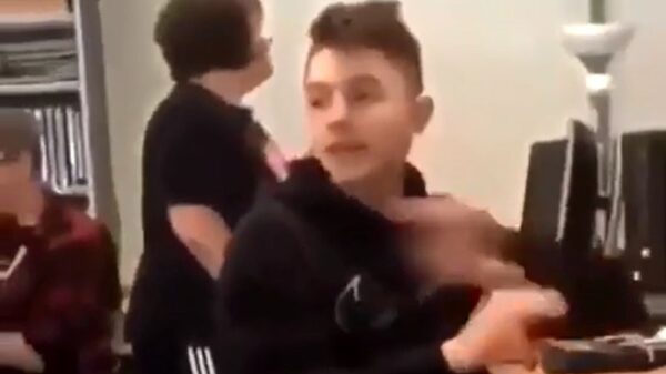 Stoere praatjes? Even je elleboog verbuigen