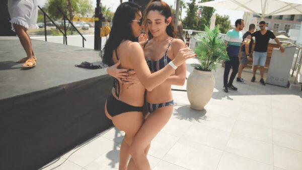 Goedemorgen: hartsvriendinnen doen een gepassioneerd kizombadansje