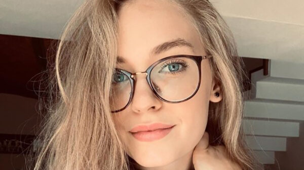 Vrouwen met brillen zijn verdomd sexy (13)