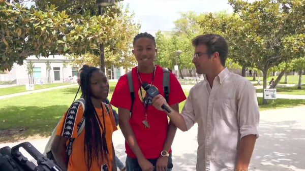 Volgens deze mensen is Donald Trump veel erger dan Hitler en Stalin