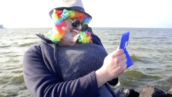 Ben's nieuwe hit "Ze Kwam Uit Een Verwend Gezin" helpt je zo van de maandagblues af