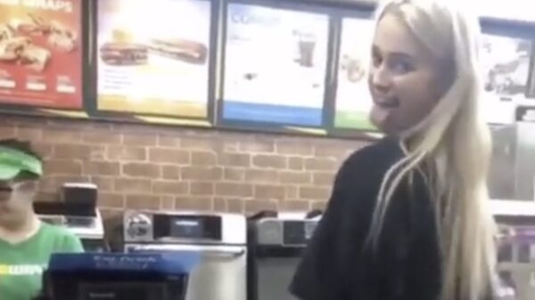 Draadloos betalen maar toch een klein beetje fooi