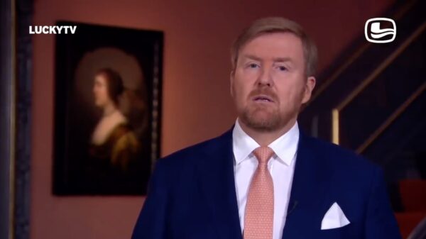 Willy heeft een zakelijk voorstel voor Matthijs van Nieuwkerk