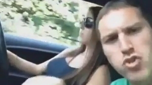 Deze gast heeft een gruwelijke hekel aan files